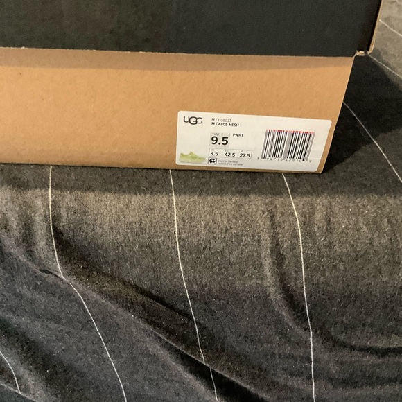 Brand New Mens Uggs X Low Sneakers - Picture 2 of 5